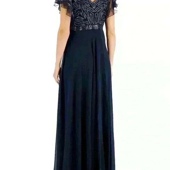 Jkara Women’s Embellished V Neck Evening Gown Size 6 NWT MSRP $369 - Picture 2 of 7